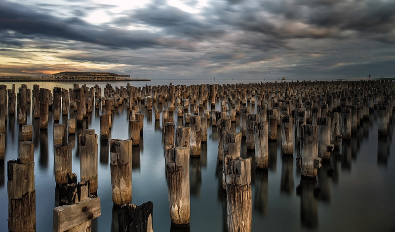 696 - OLD PIER - MACKOJC MARK - australia.jpg